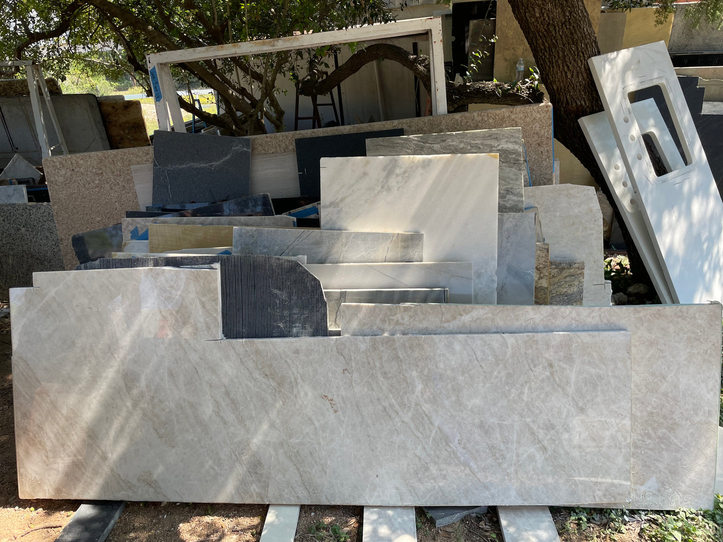 3CM Taj Mahal - Quartzite