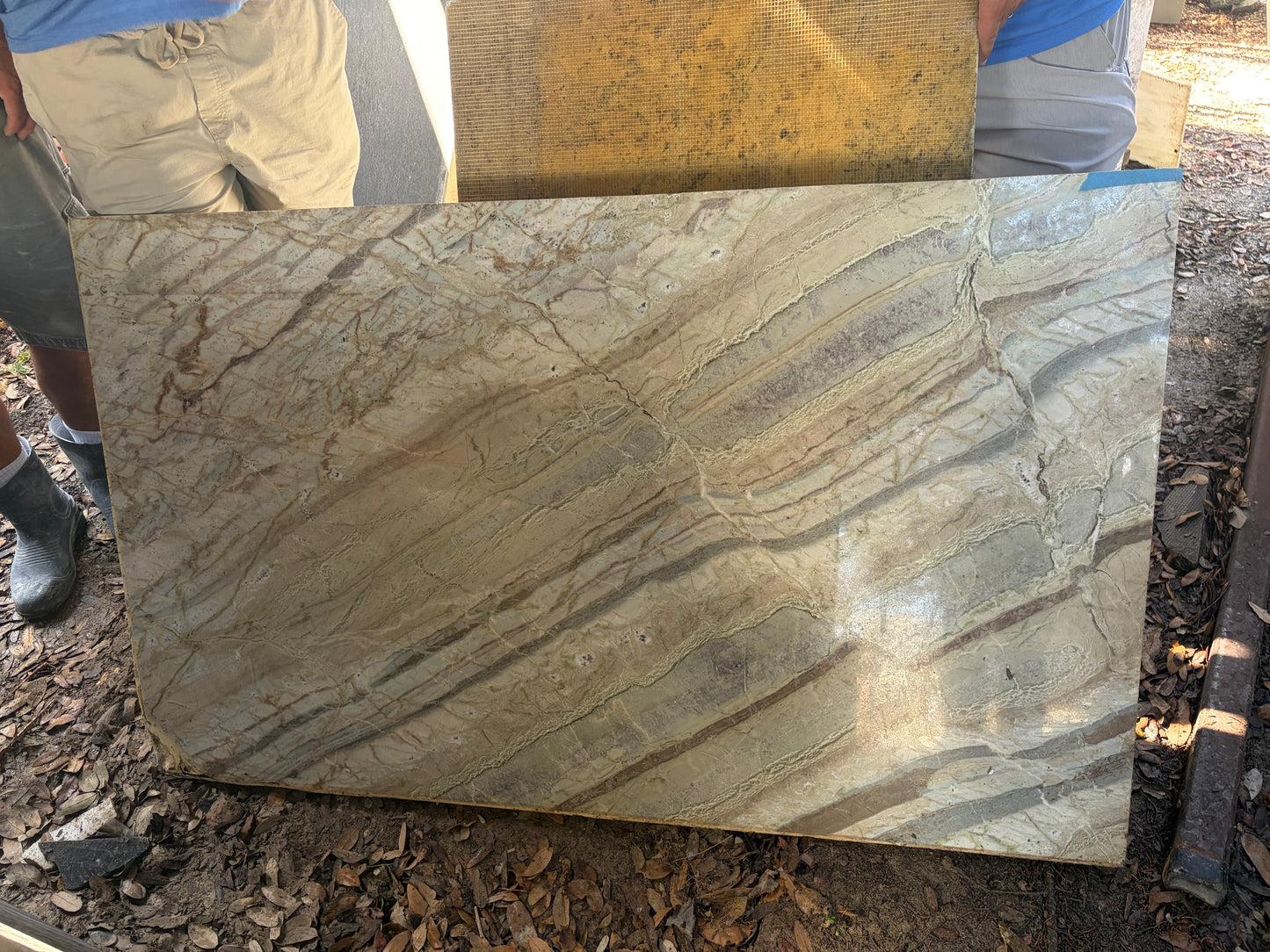 3CM Corteccia - Quartzite (56” x 34”)