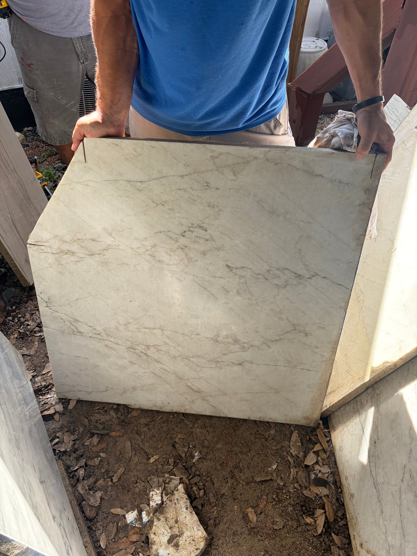 3CM White Pearl - Quartzite (33" x 26")
