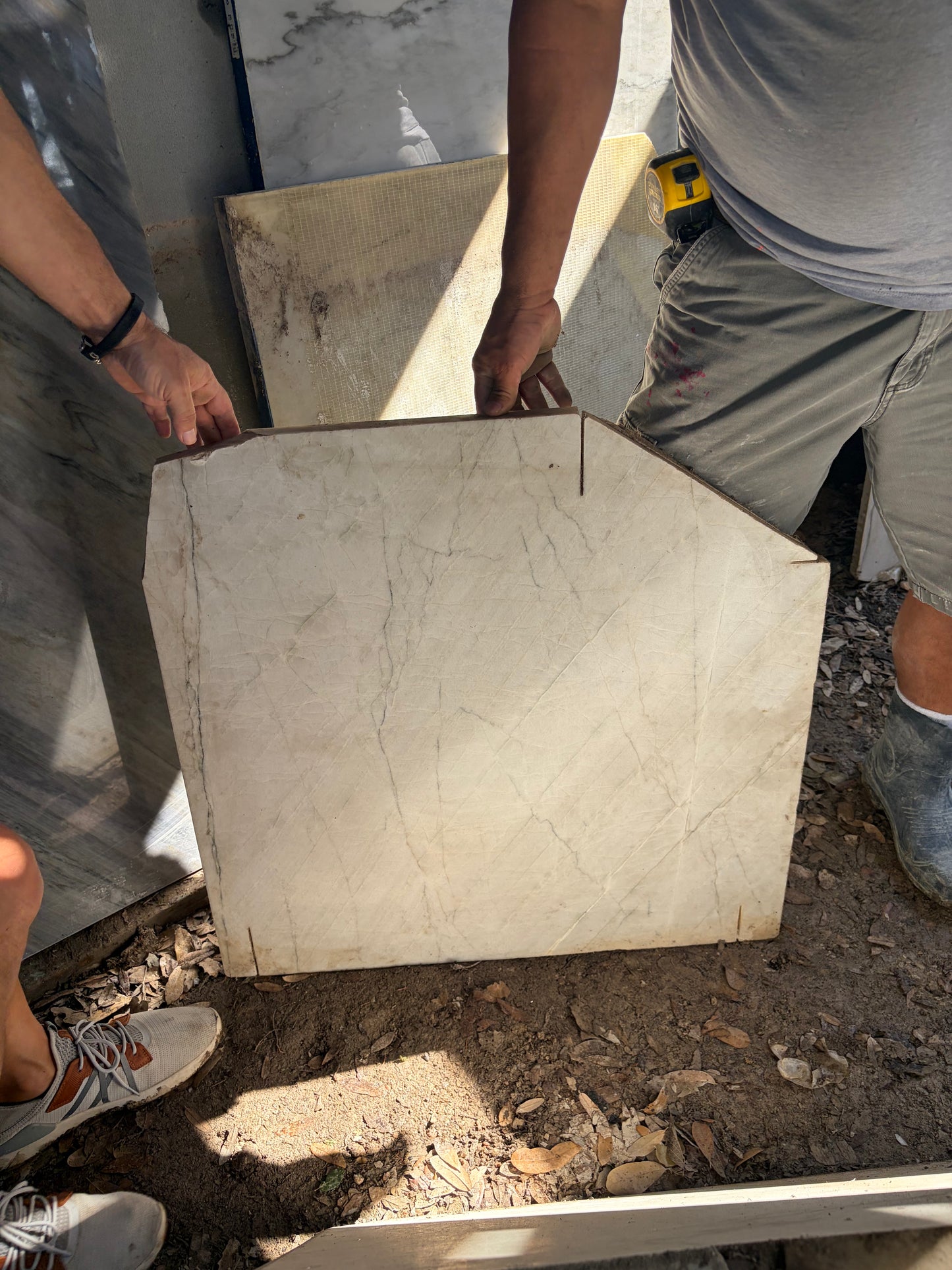 3CM White Pearl - Quartzite (26.5" x 26")