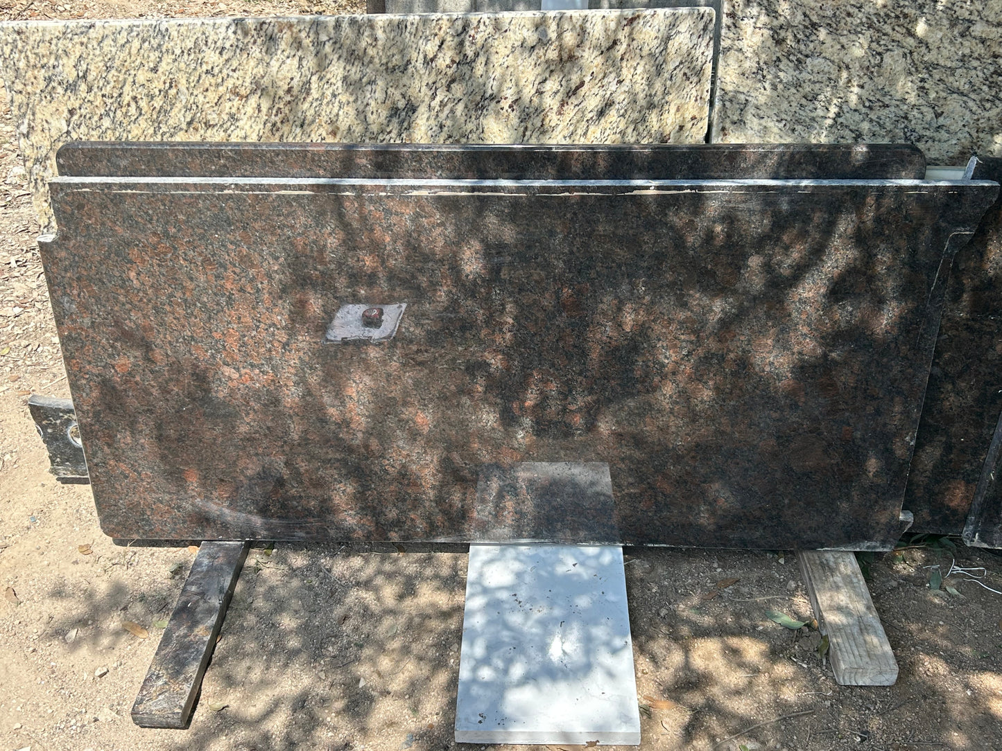 3CM Coffee Brown - Granite