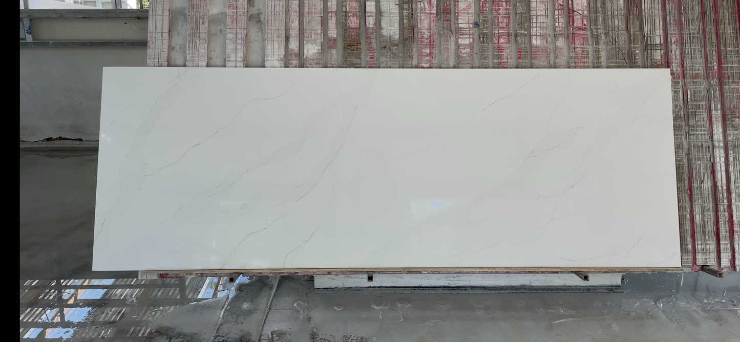 3CМ Maxim - Quartz (104.75" × 36.25")