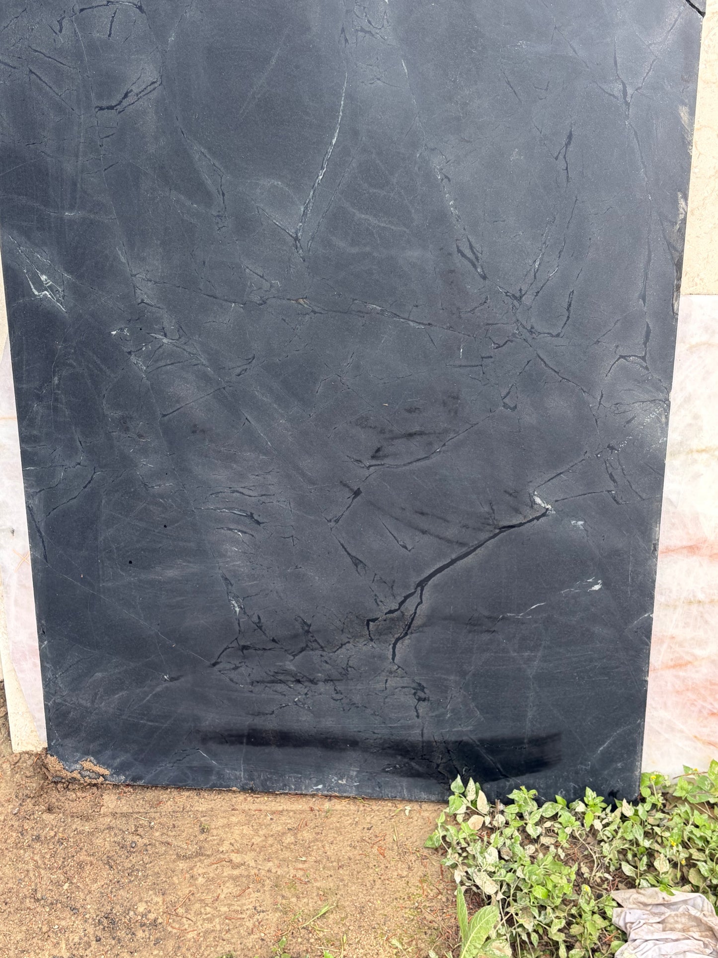 3CM Infinity Black - Quartzite (31.5 x 38.5)