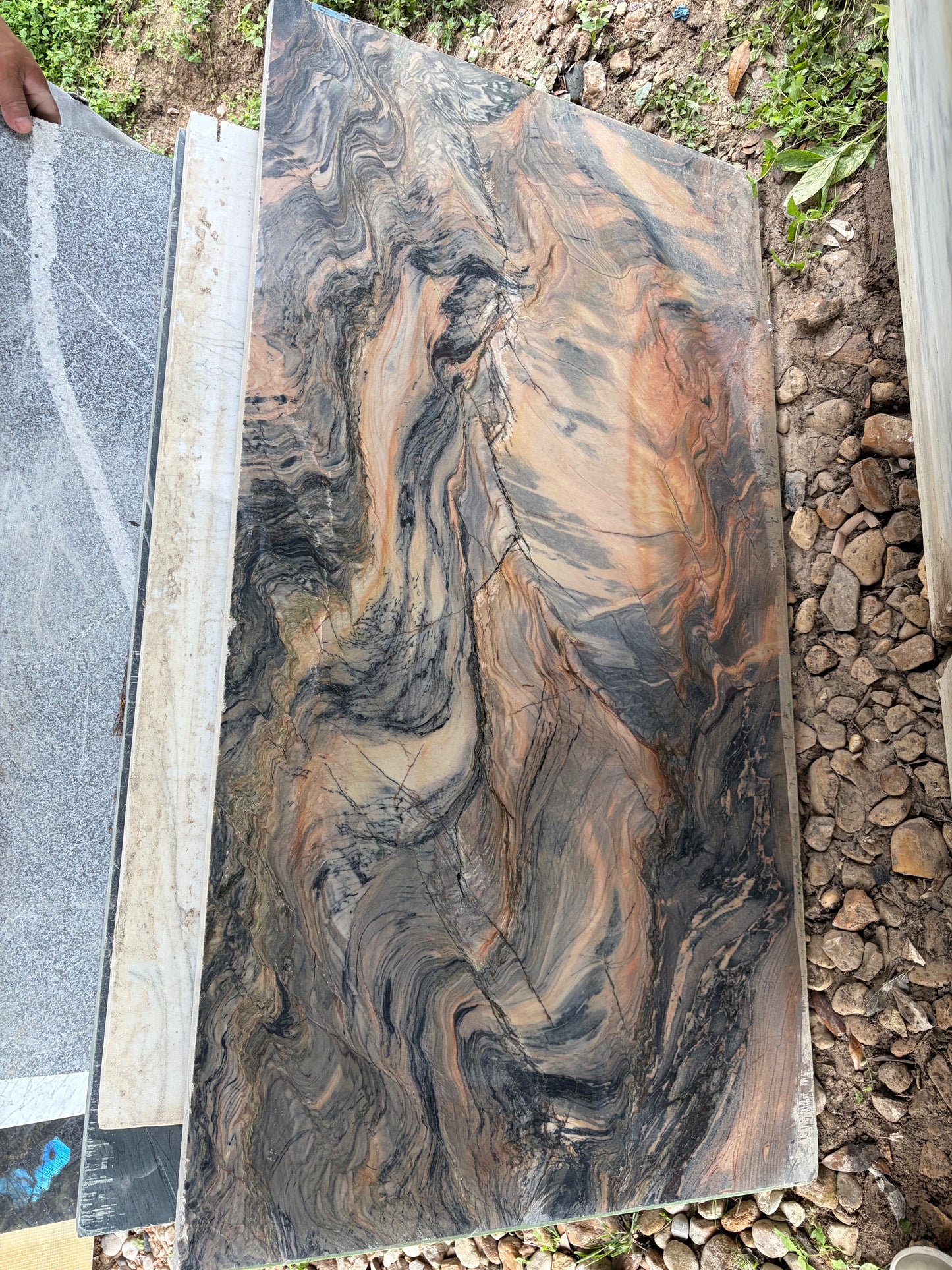 3CM Fusion Extra - Quartzite (49" x 26")