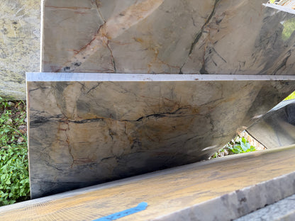 3cm Ijen Blue - Quartzite (50.5" x 37.5")