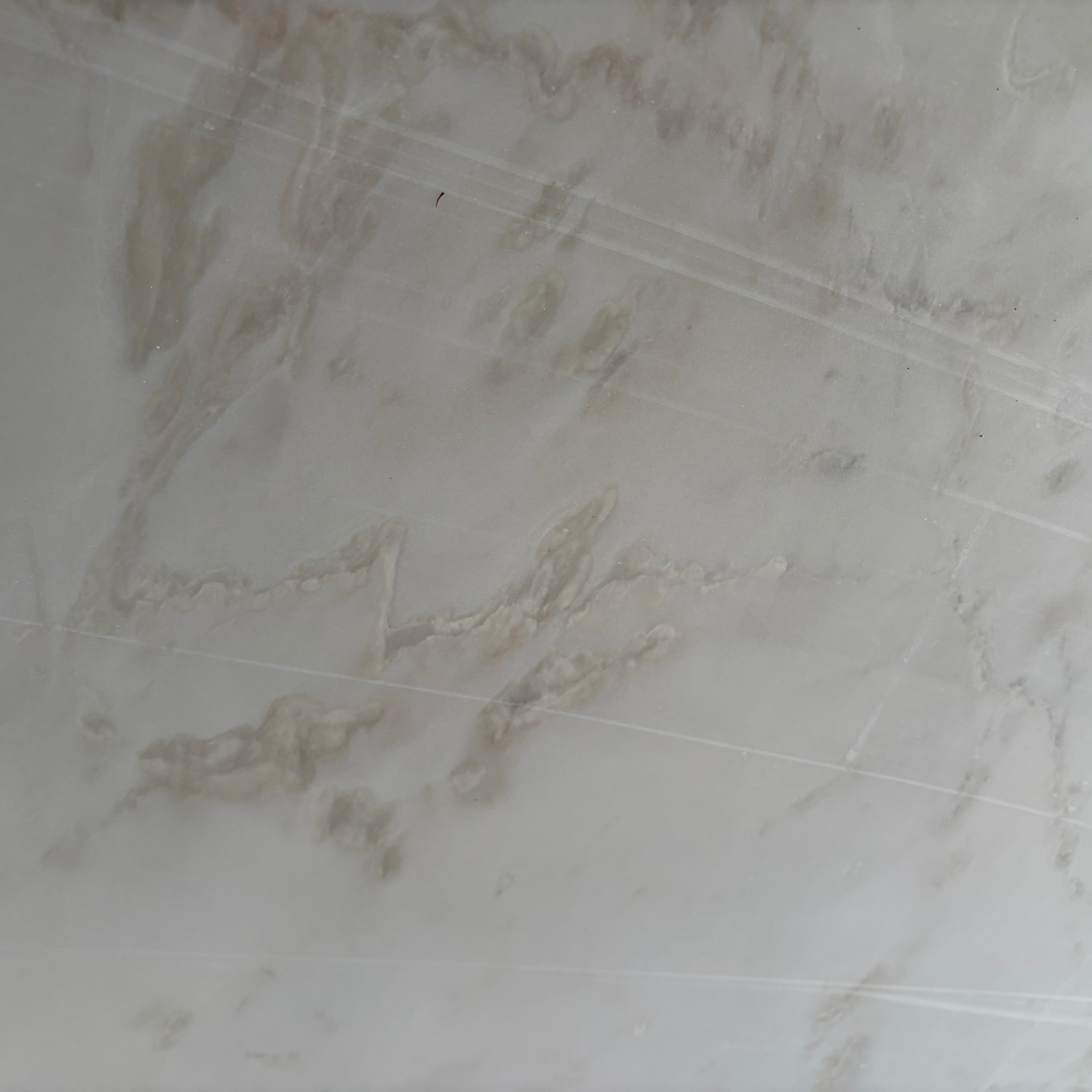3CM Mystery White - Quartzite  (65" x 25.5")