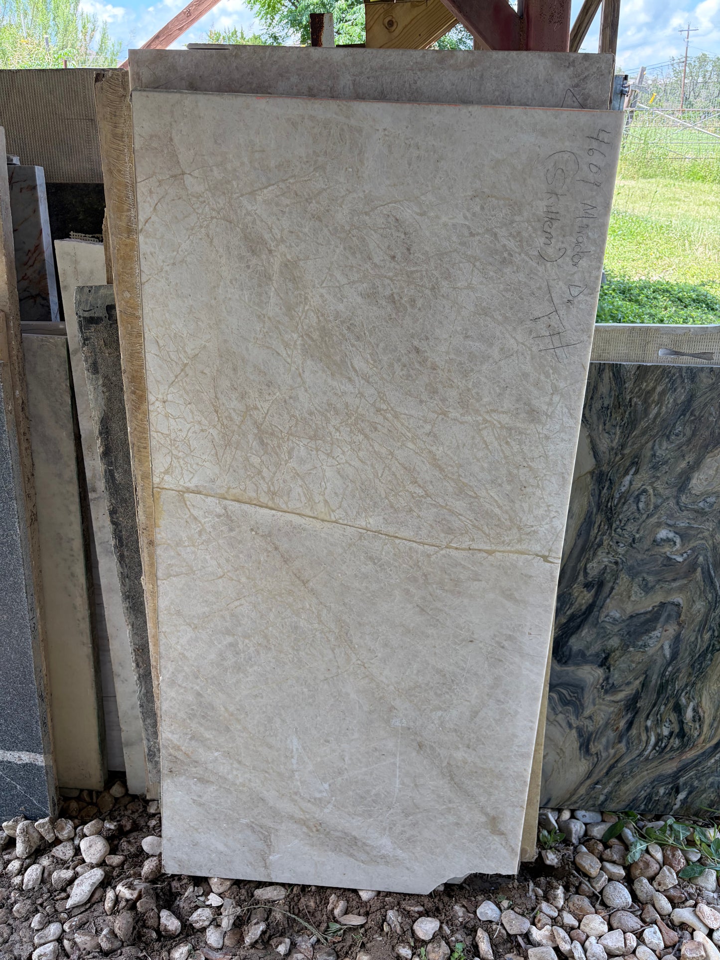 3CM Taj Mahal Leathered - Quartzite (50" x 26")