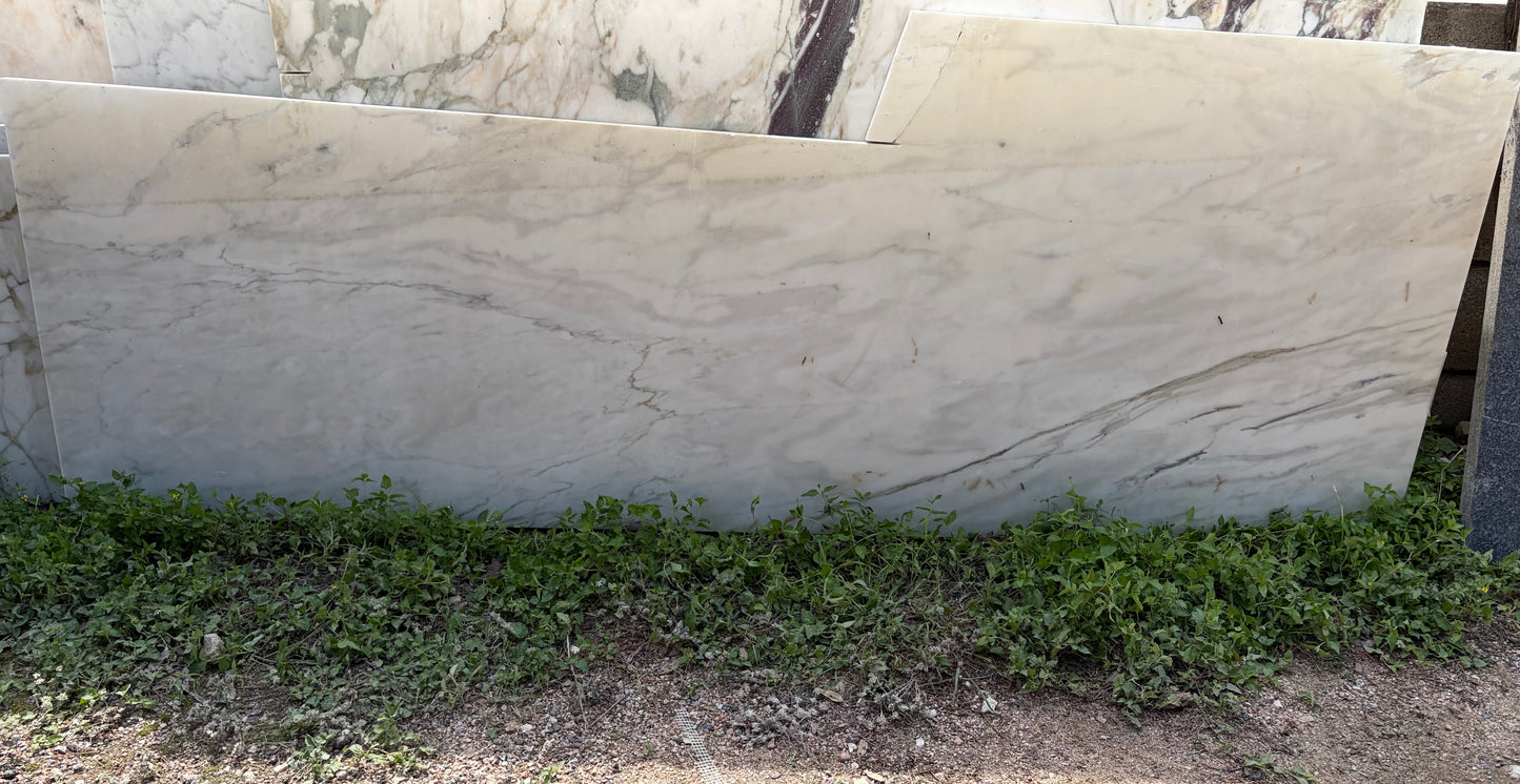 2CM Cremo Delicato Honed finish - Marble (81" x 24")