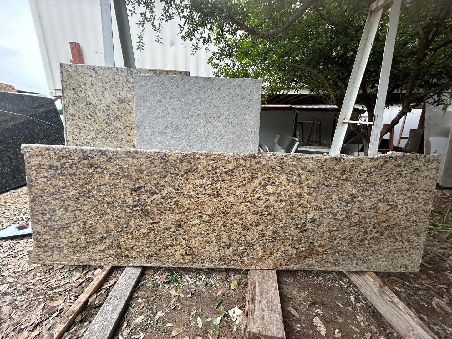 3CM Santa Cecelia - Granite