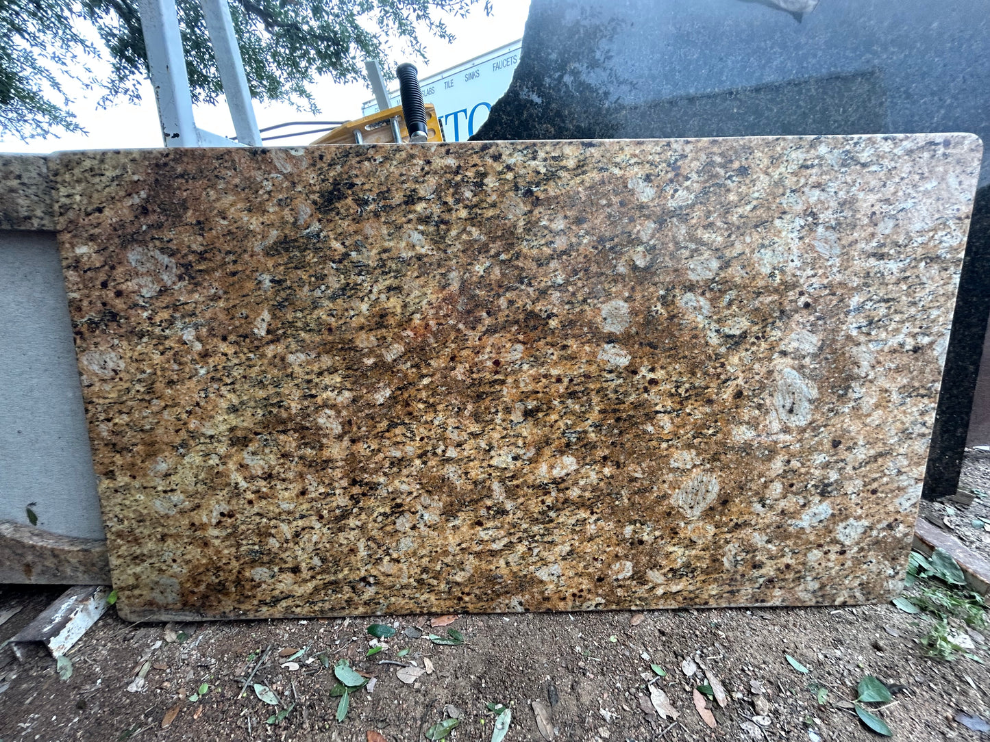3CM Santa Cecelia - Granite