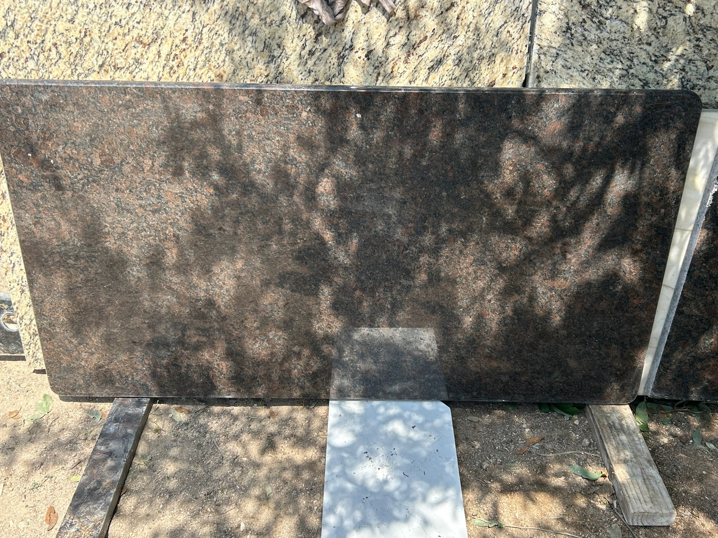 3CM Coffee Brown - Granite
