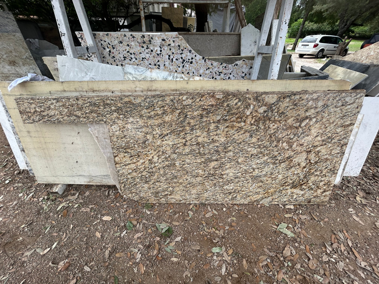 3CM New Venetian Gold - Granite