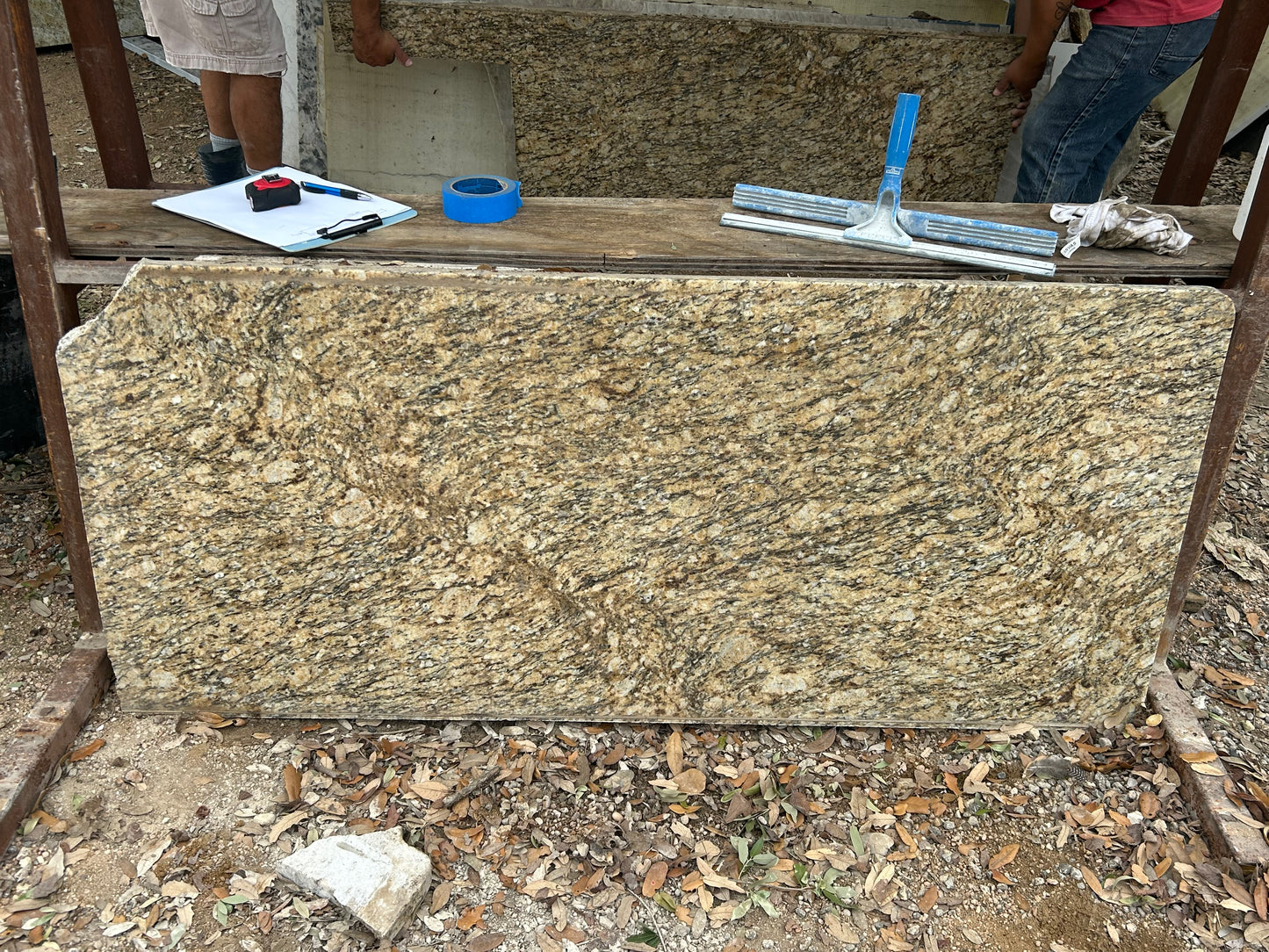 3CM New Venetian Gold - Granite