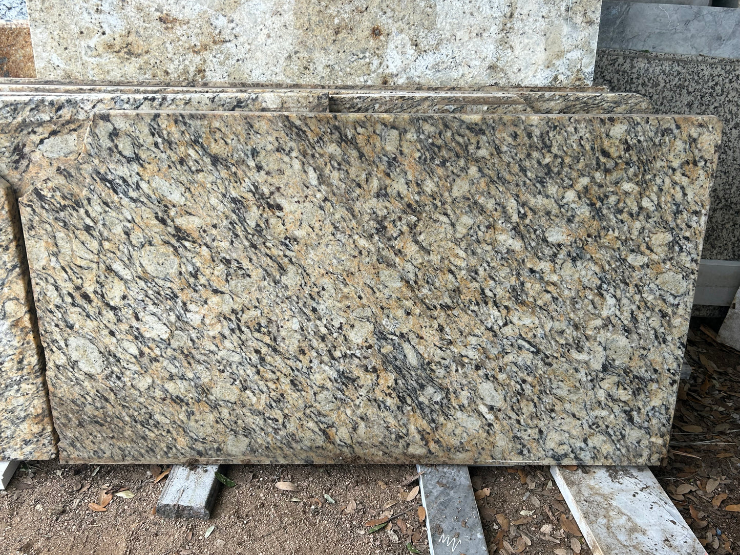3CM New Venetian Gold - Granite