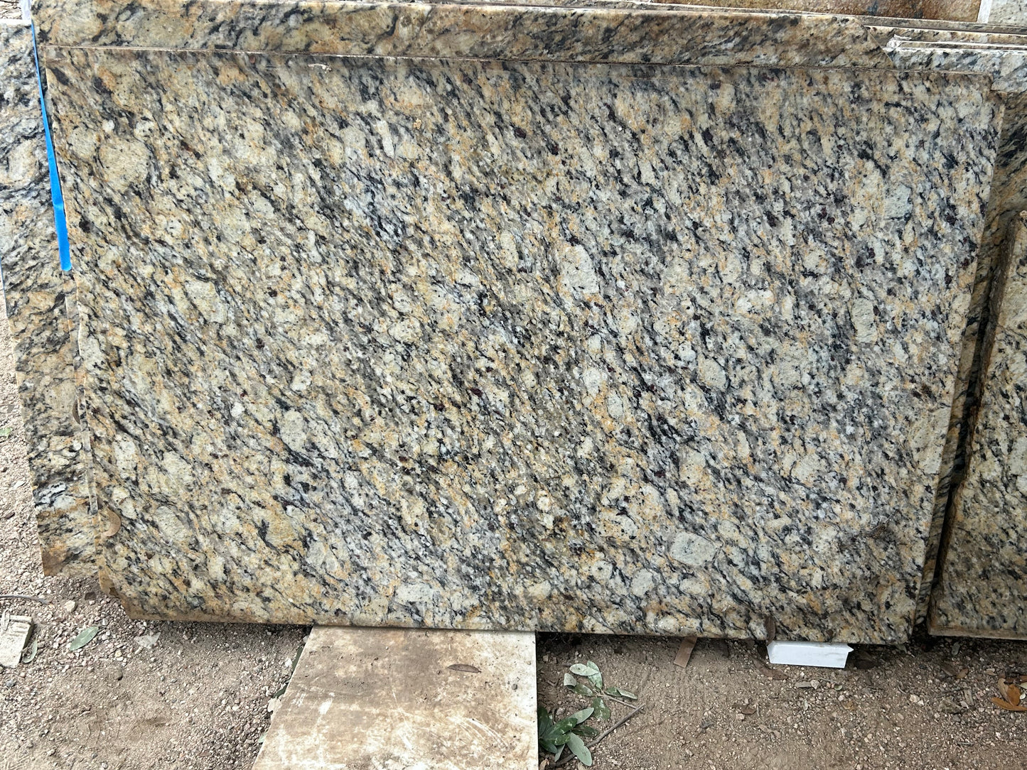 3CM New Venetian Gold - Granite