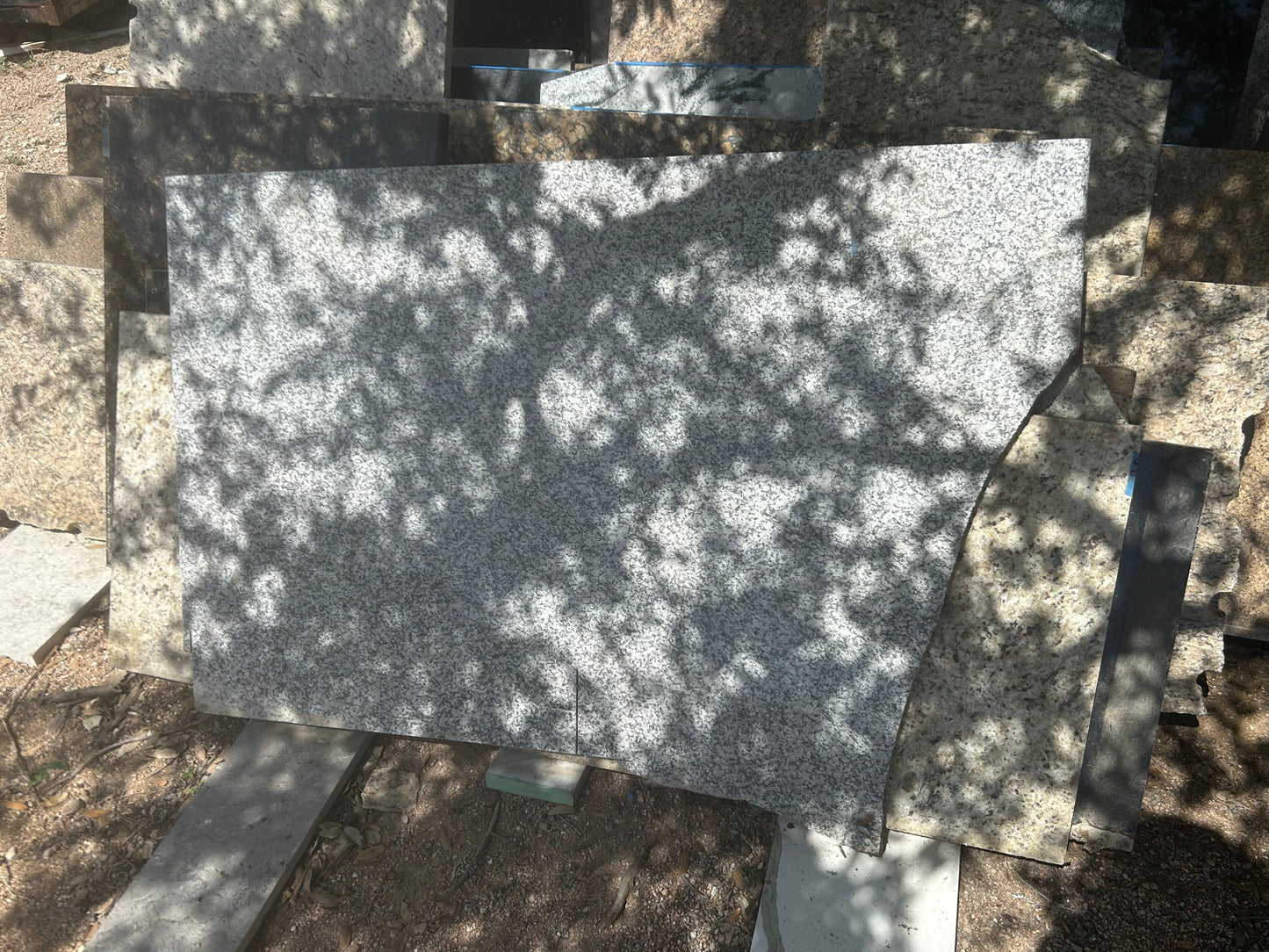 3CM Luna Pearl - Granite