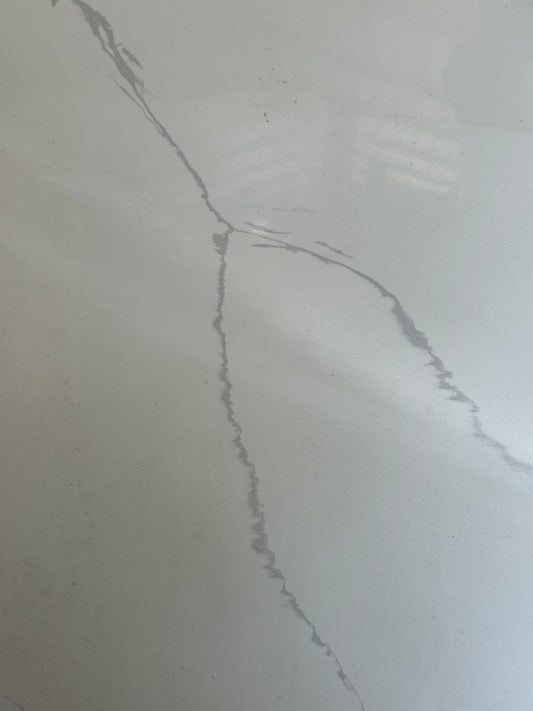 3CM Calacatta Ultra - Quartz