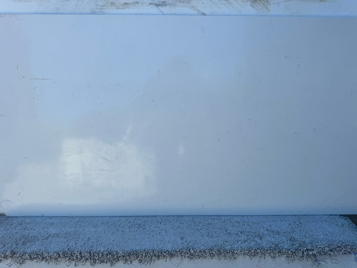 2CM Carrara White - Quartz