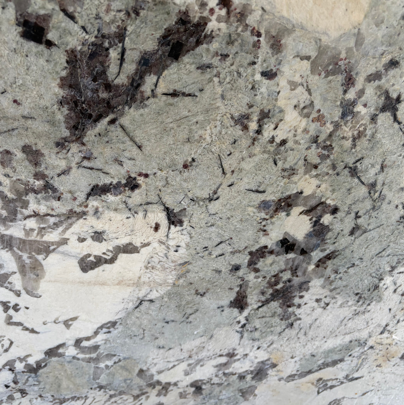 3CM Persa Blue - Granite (67" x 33")